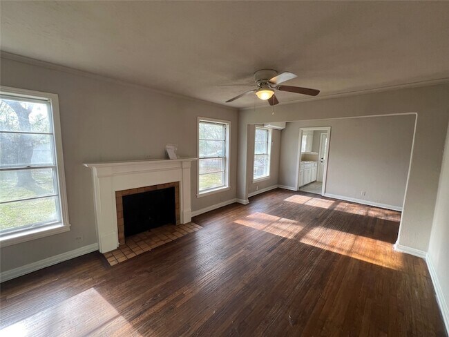 Foto del edificio - 1726 N Ricketts St