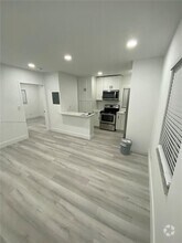 Building Photo - 3071 SW 27th Ave