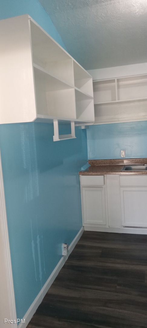 Foto del edificio - 1 br, 1 bath House - 14637 Kenny Street