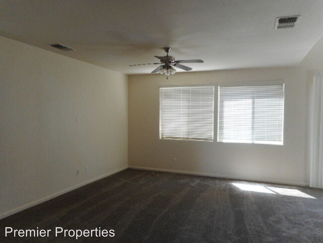 Foto del edificio - 4 br, 3 bath House - 4693 W Naomi Way