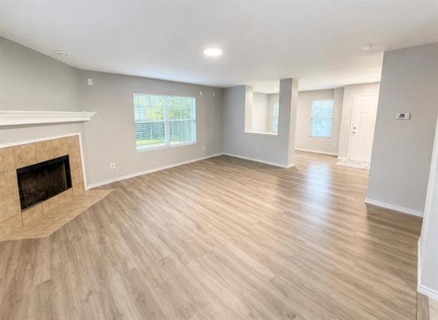 Foto del edificio - 8440 Shallow Creek Dr