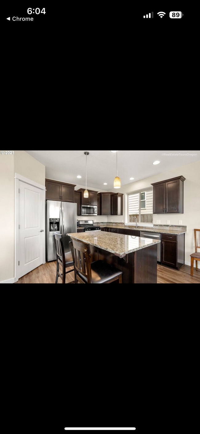 Building Photo - 5909 NE 38th Ct