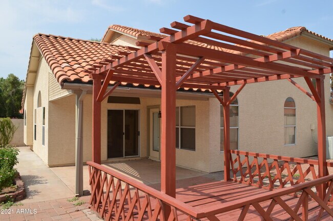 Foto del edificio - 19157 N 75th Dr