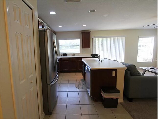 Kitchen - 2803 Birchcreek Dr