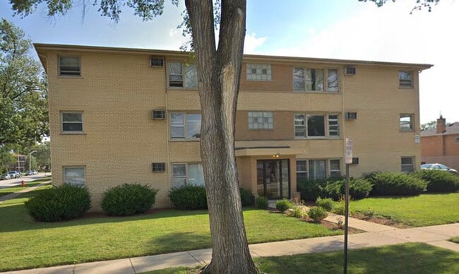 Building Photo - 11800 S Karlov Ave