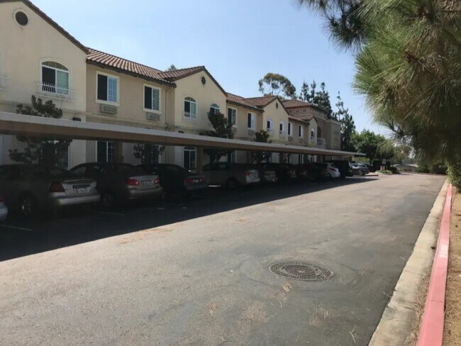 Foto del edificio - 12740 Gateway Park Rd