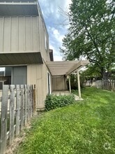 Building Photo - 514 Strachan Dr