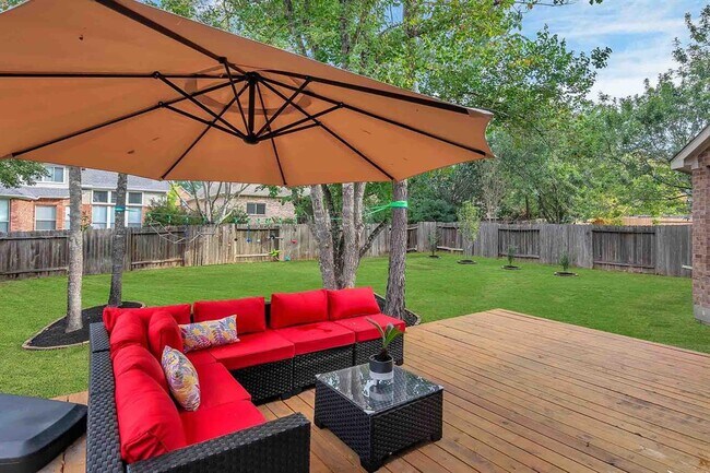 Foto del edificio - 87 E French Oaks Cir