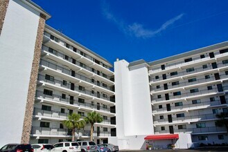 Building Photo - 650 N Atlantic Ave