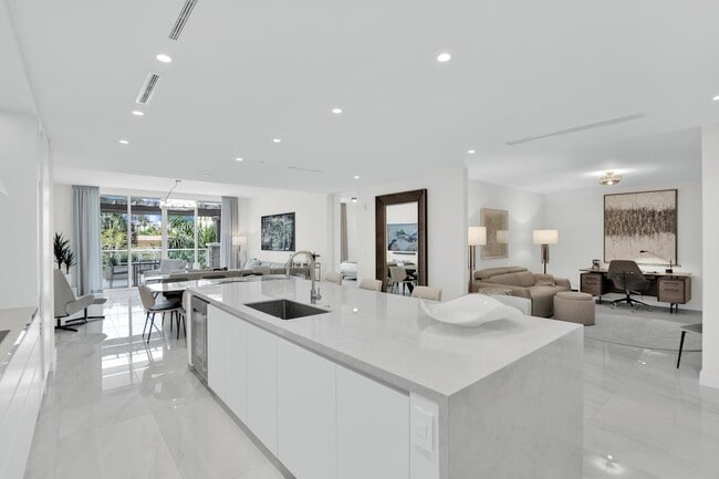 Photo - 220 SE Mizner Blvd Apartment