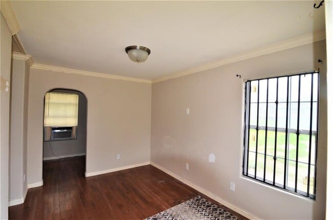 Building Photo - 7326 Eagle Pass St