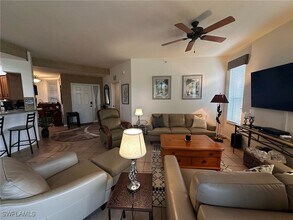 Building Photo - 9170 Southmont Cove
