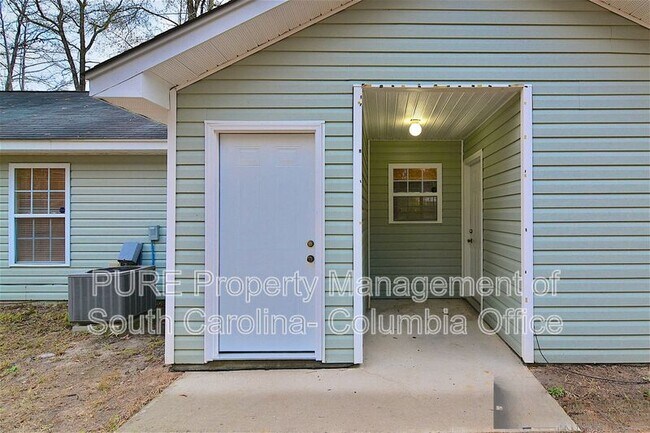 Foto del edificio - 424 Riley St