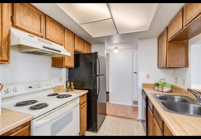 Building Photo - 4301 S Andes Way