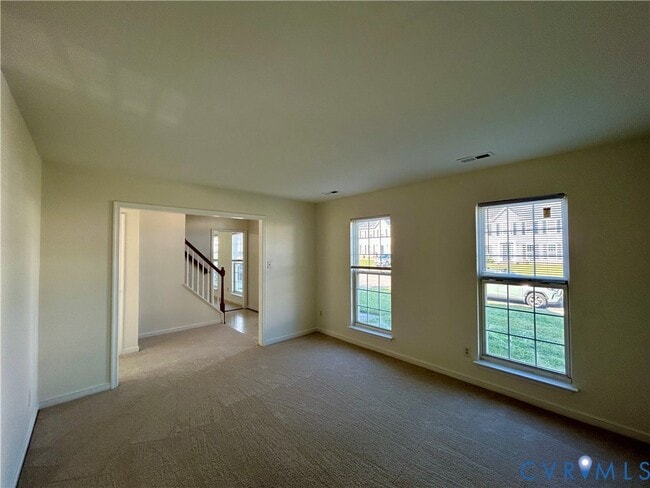 Foto del edificio - 5429 Stone Ln