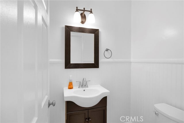 Building Photo - 353 Cres