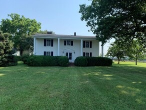 Building Photo - 6010 Thomas Jefferson Rd