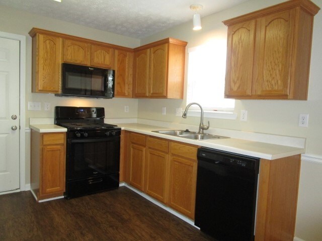 Building Photo - 3561 Stephens Creek Pl