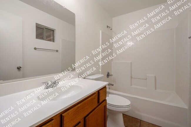 Foto del edificio - 1745 E Cheyenne St