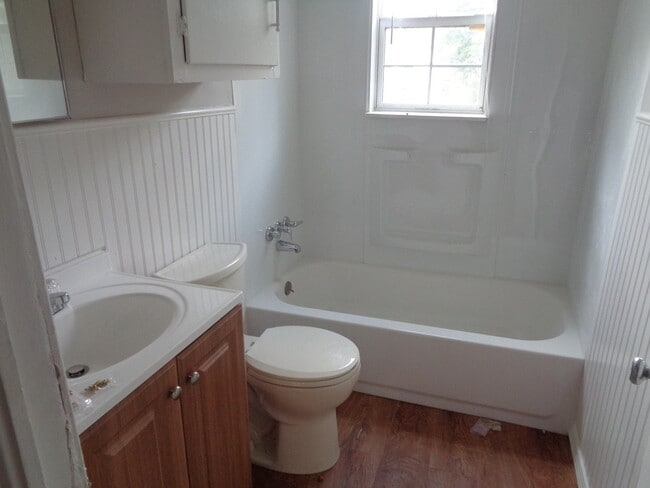 Building Photo - Affordable Duplex Unit