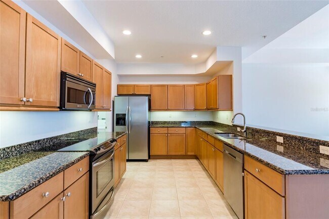 Building Photo - 642 Wells Ct