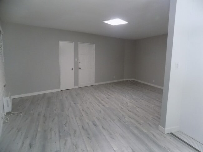 Building Photo - AMIE Apartments
