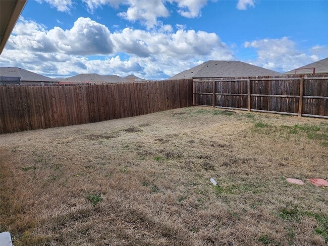 Building Photo - 503 Silo Cir