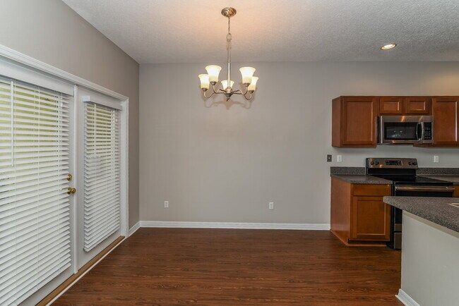 Foto del edificio - 538 Dry Branch Way