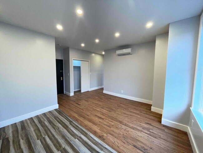 Building Photo - 168 Ocean Ave