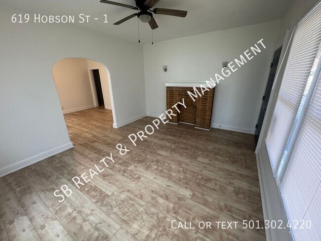 Building Photo - 619 Hobson Ave