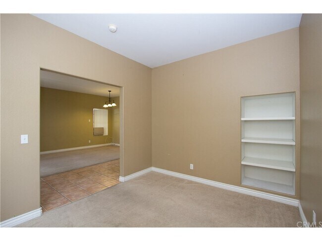 Building Photo - 3573 Cougar Canyon Rd