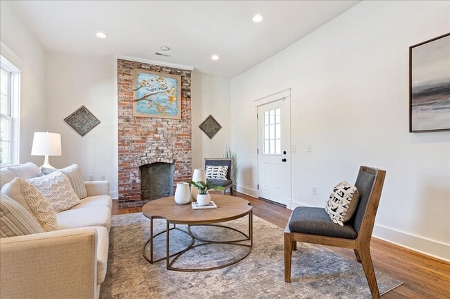 Photo - 1411 10th Ave N House