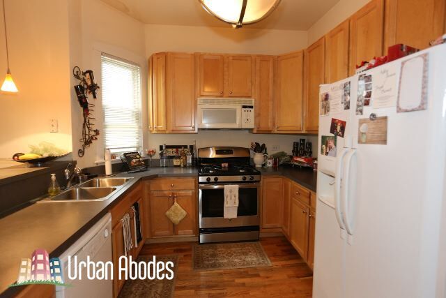 Foto del edificio - 2430 N Marshfield Ave