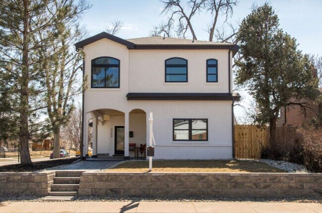 Foto del edificio - COMING SOON- Luxury Home in Berkeley/Regis...