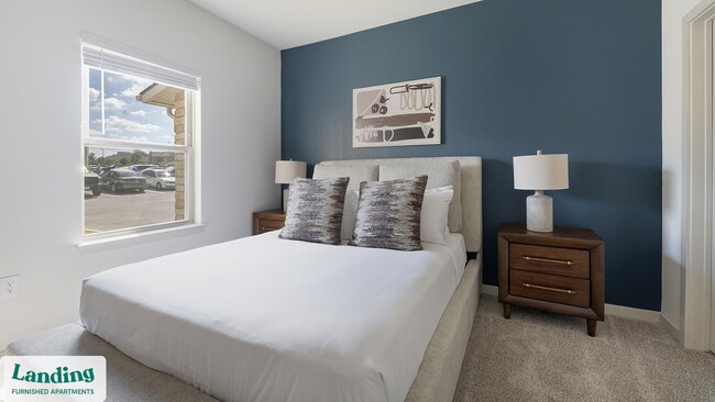 Building Photo - 2825 Main St