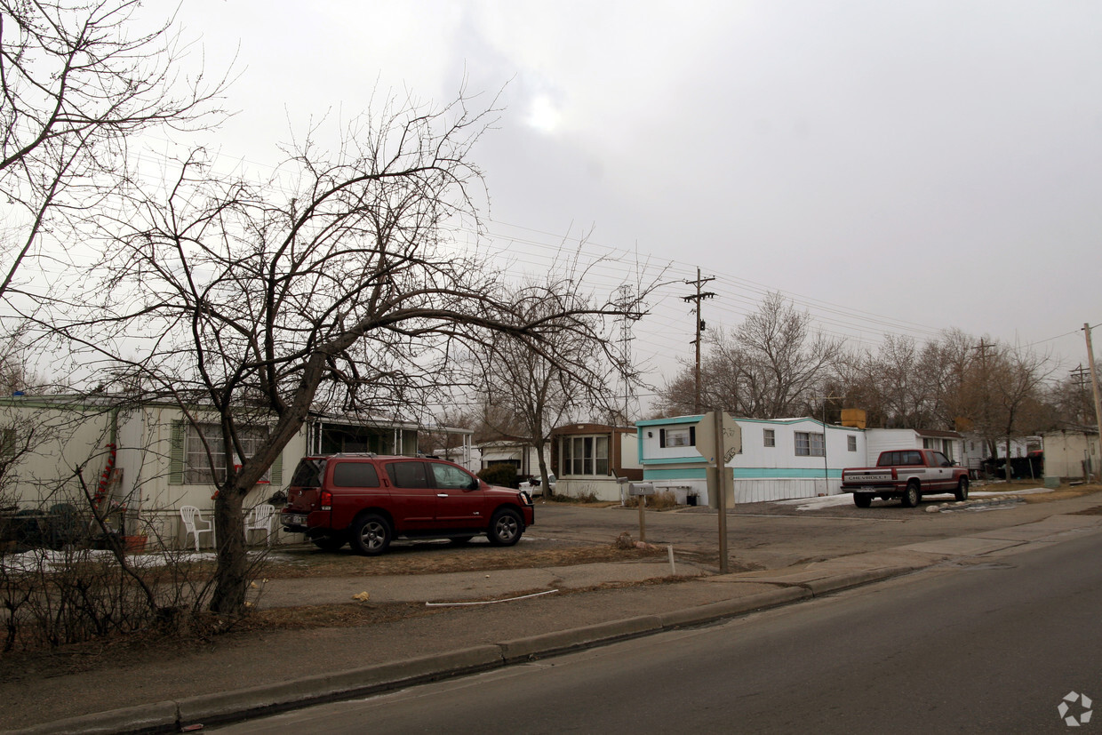 Primary Photo - Pleasant View Mobile Home Park