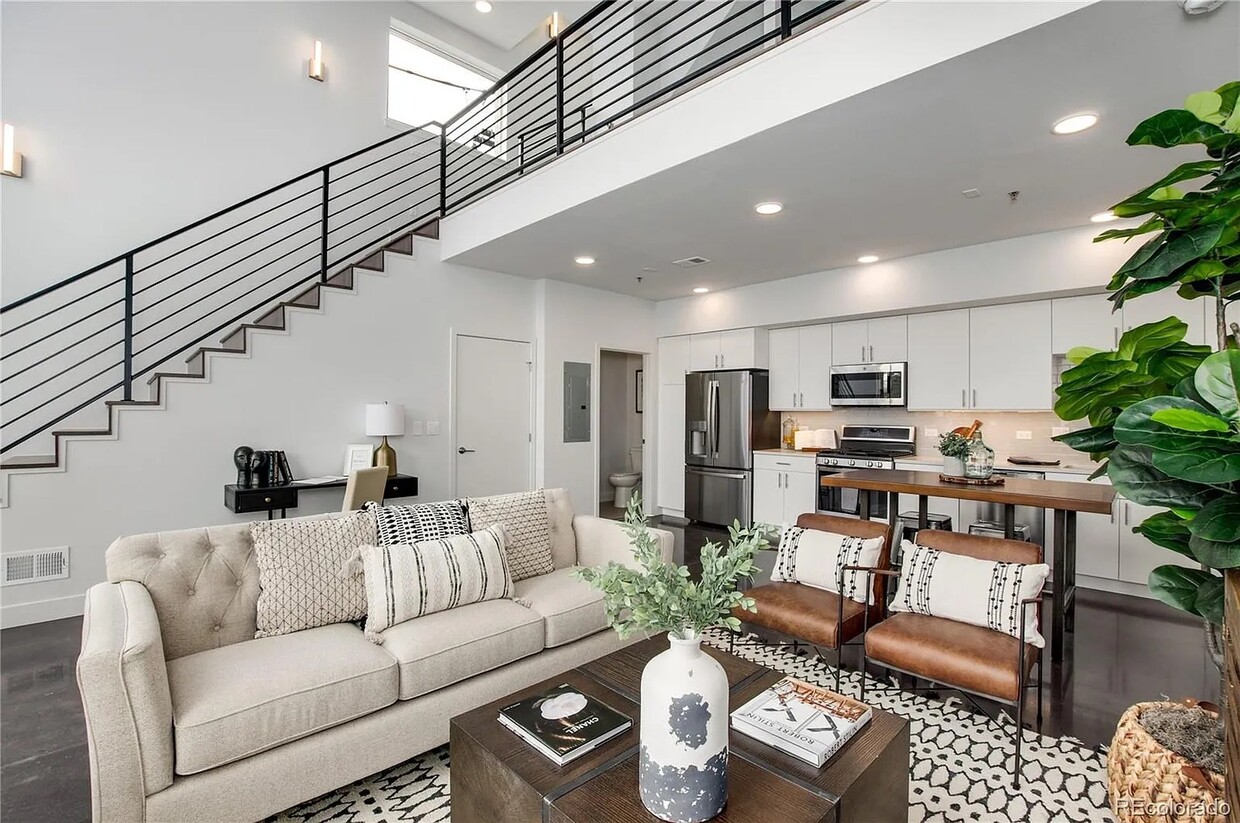 Foto principal - 3705 N Marion St