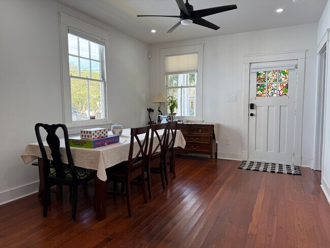 Foto del edificio - 5BD House Uptown