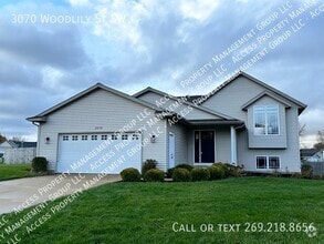Building Photo - 3070 Woodlily St SW
