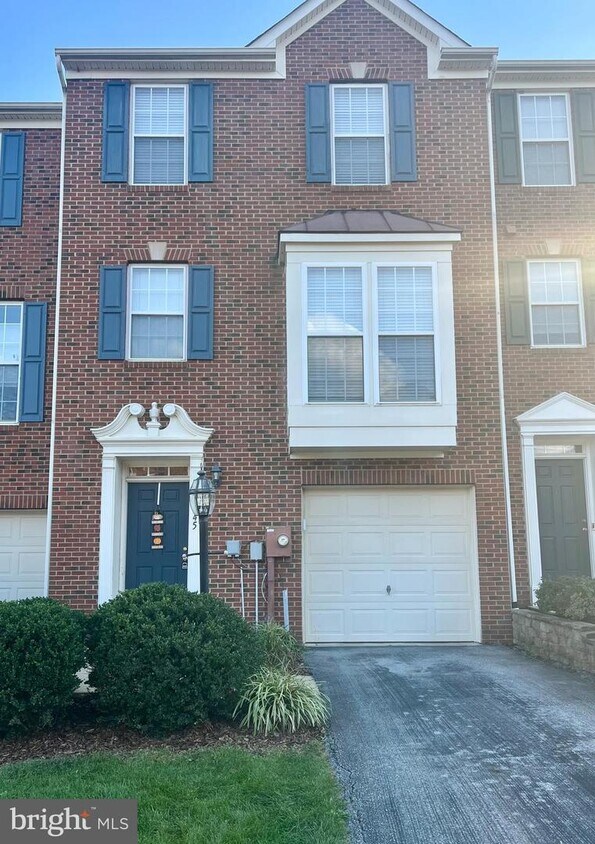 45 Monte Carlo Way, Charles Town, WV 25414 Townhome Rentals in Charles Town WV