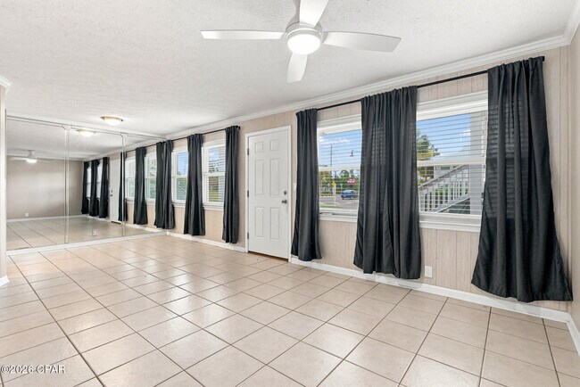 Foto del edificio - 1301 Beck Ave