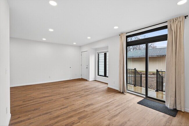 Foto del edificio - 4437 1st Ave S