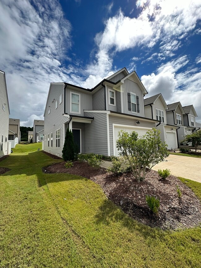 Building Photo - 1511 Glacier Dr