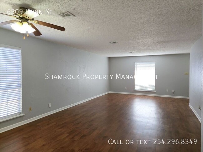 Building Photo - 2/2 Duplex Near Richland Mall
