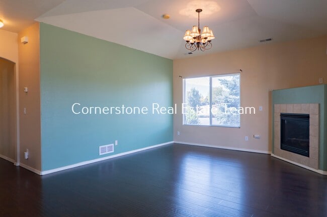 Foto del edificio - 2094 Legacy Ridge View