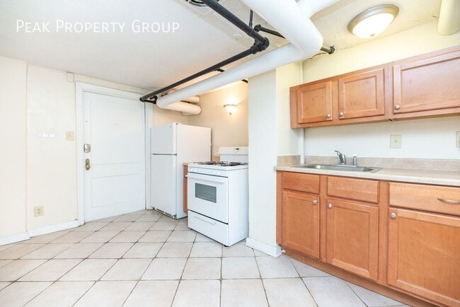 Photo - 2802 Digby Ave Apartment