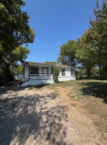 Building Photo - 2913 Avenue A