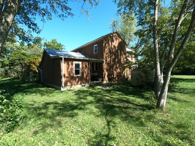 Building Photo - 1391 S Union Rd