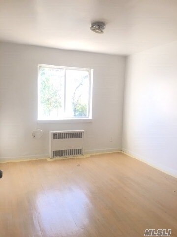 Foto del edificio - 78-11 164th St