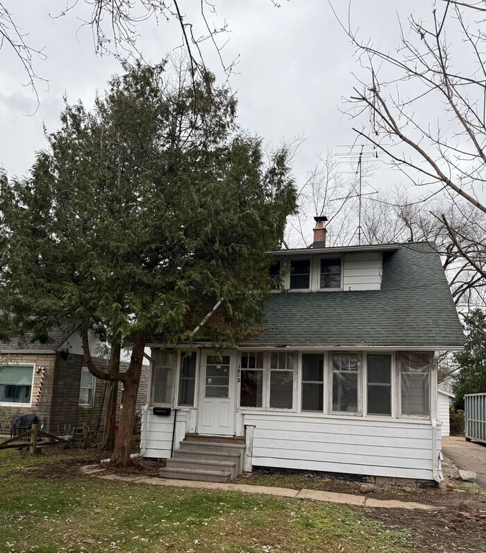 Primary Photo - New Remodeled 3 bed 2 bath home!